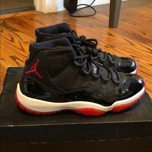 Air Jordan Bred 11 size 10